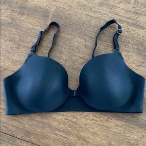 Warner’s underwire black bra